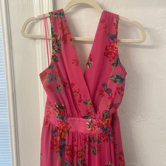 Express Pink Floral Halter Maxi Dress Express Pink Floral Halter Maxi Dress